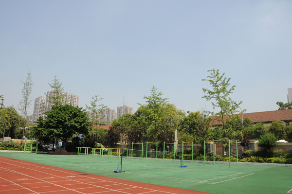 成都鐵路中學(xué)建校時(shí)間、地址是多少？