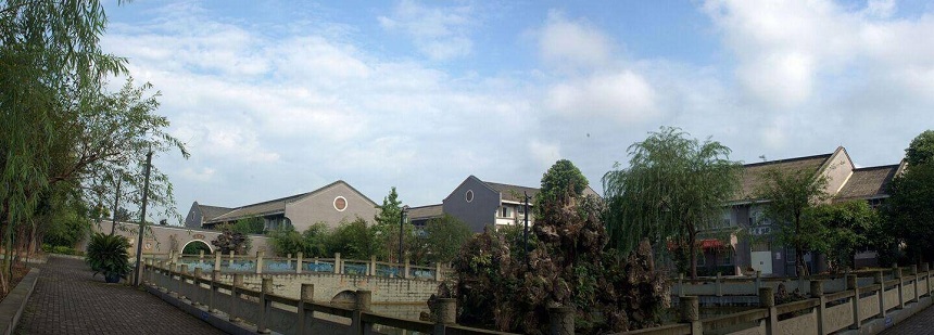 安仁中學(xué)地址在哪里？