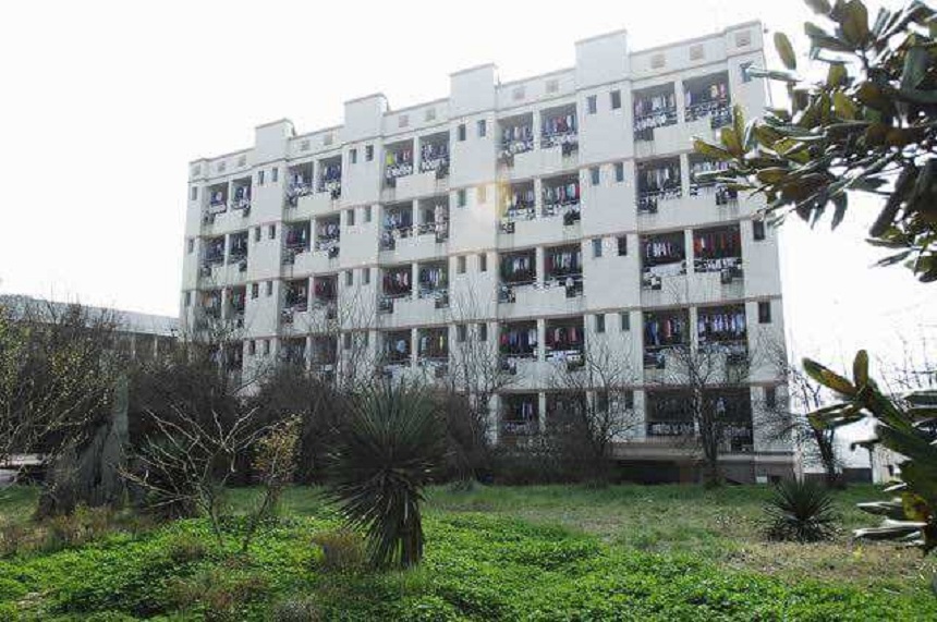 伍隍中學校園環(huán)境好嗎？