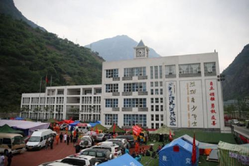 寶興縣海南高級中學學校環(huán)境好嘛？