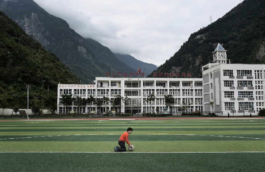 寶興縣海南高級中學學校環(huán)境好嘛？