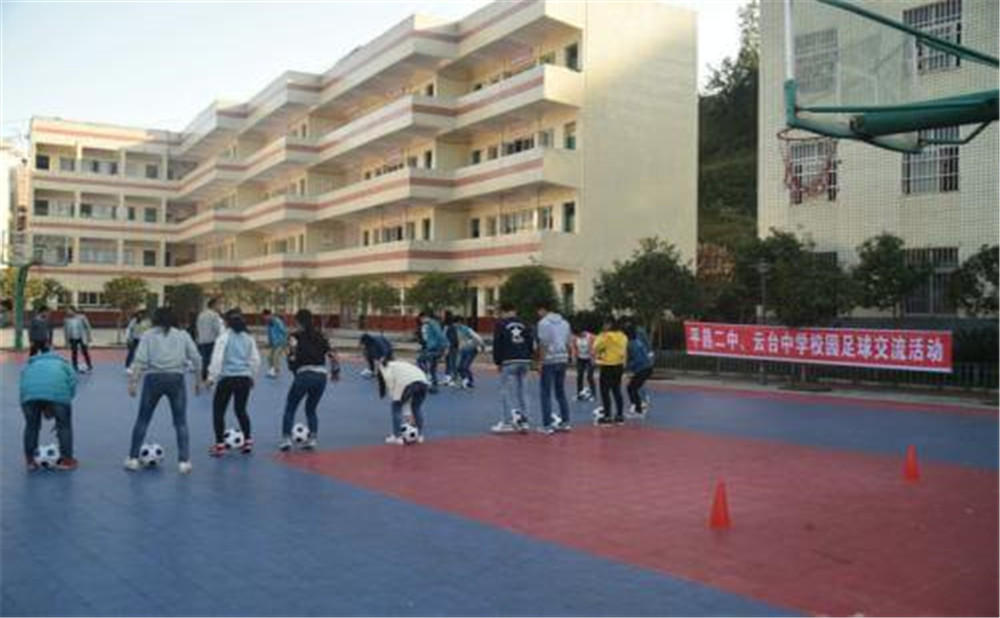 云臺中學學校環(huán)境怎么樣？