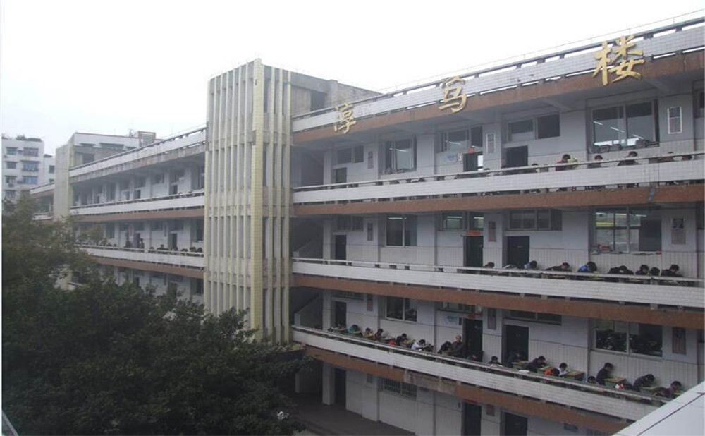 武勝烈面中學(xué)2020年的招生簡(jiǎn)章公布了嗎？