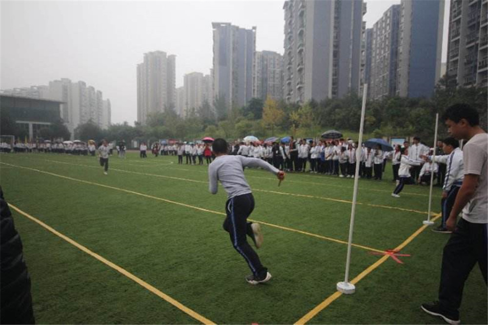 成都市第三中學(xué)怎么樣？