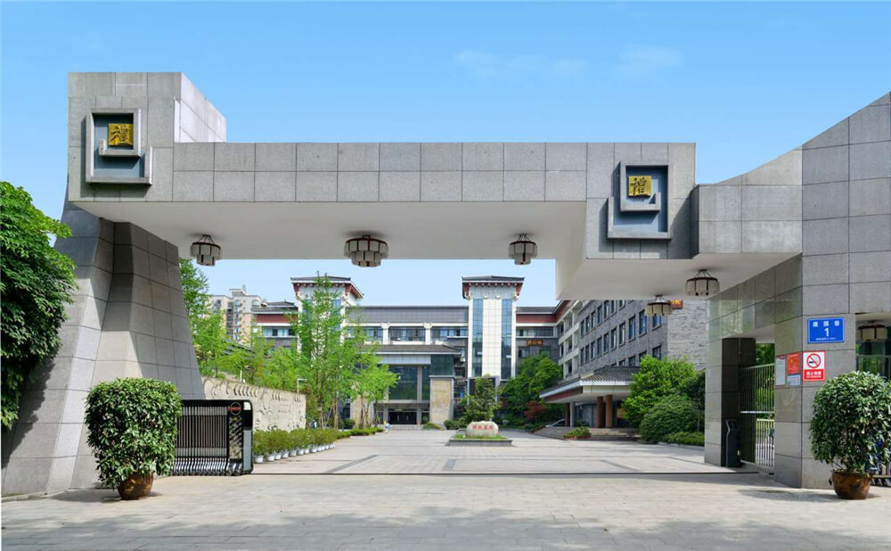 成都市西北中學(xué)的高考升學(xué)率是多少？