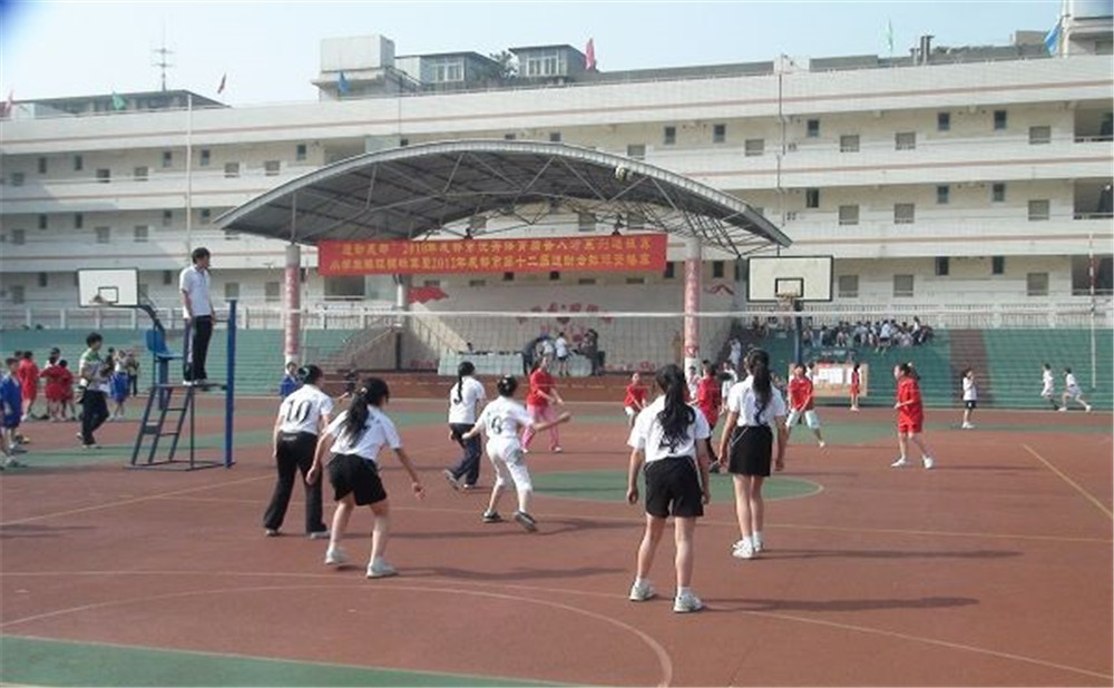 升庵中學(xué)高中部的錄取分?jǐn)?shù)是多少？