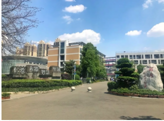 成都十二中（四川大學附屬中學）的住宿環(huán)境怎么樣？
