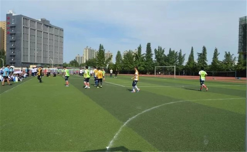 大彎中學(xué)去年錄取分?jǐn)?shù)線是多少？