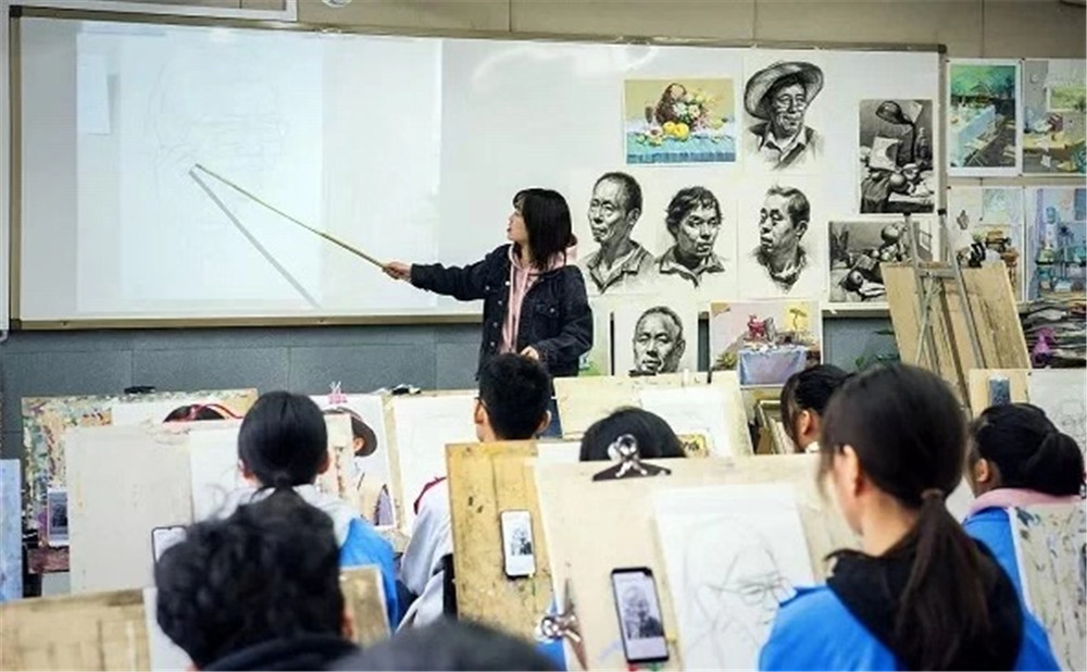 成都市第三中學錄取分數是多少？