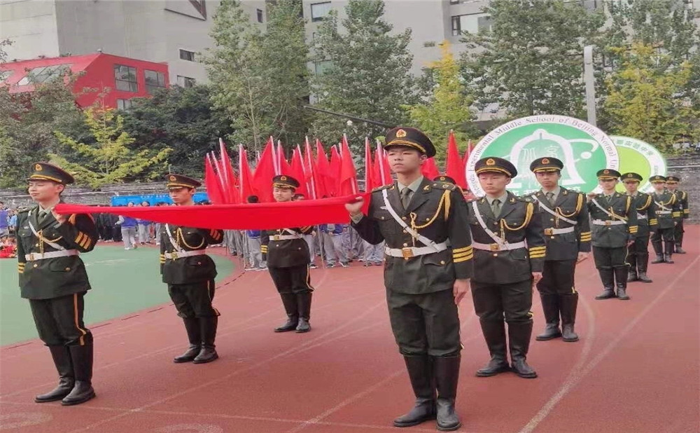 北師大成都實(shí)驗(yàn)中學(xué)錄取分?jǐn)?shù)線是多少？