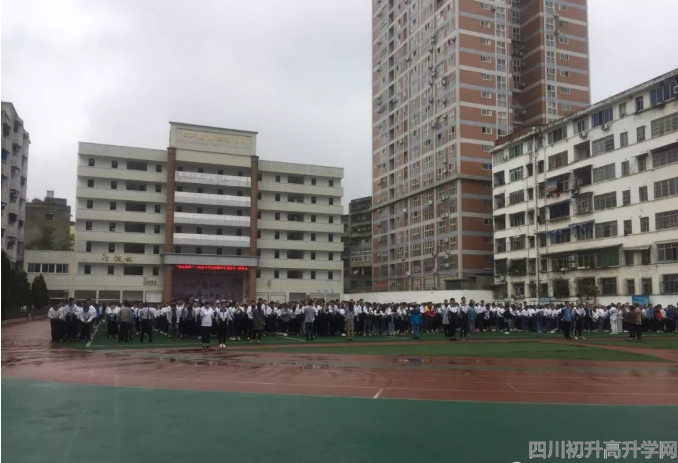 陽安中學(xué)的本科升學(xué)率是多少？