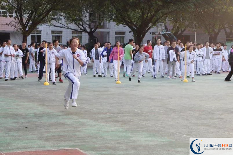 2020成都市田家炳中學的升學率有多少？