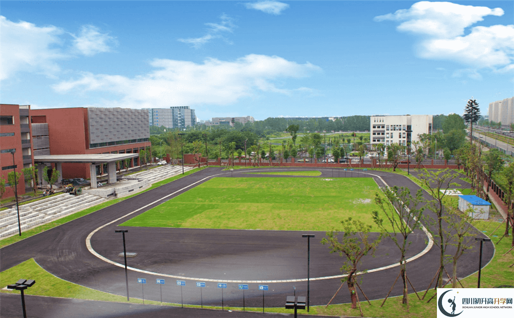 電子科技大學實驗中學的高中住宿好不好？