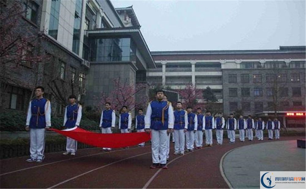 考成都市西北中學(xué)的分?jǐn)?shù)線是多少？