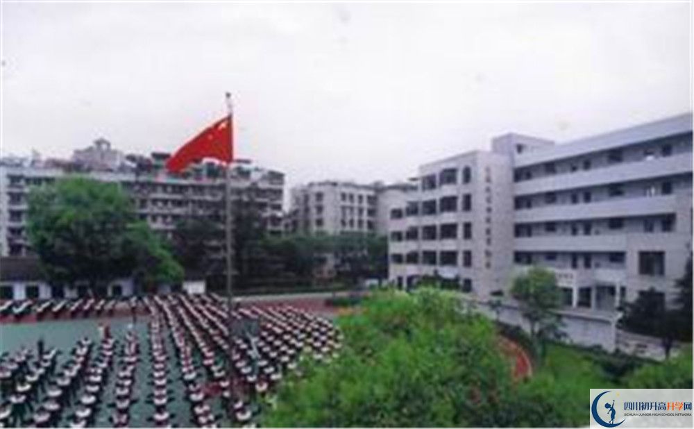 成都市第十七中學(xué)2020年外地招生考試時(shí)間是多久？