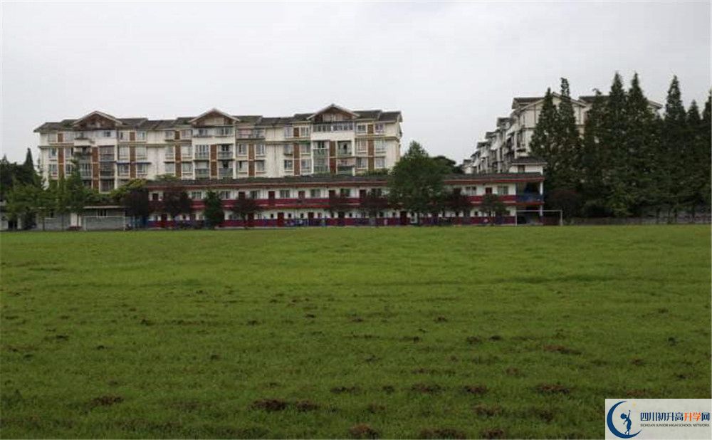 光亞學(xué)校的高中住宿怎么樣？