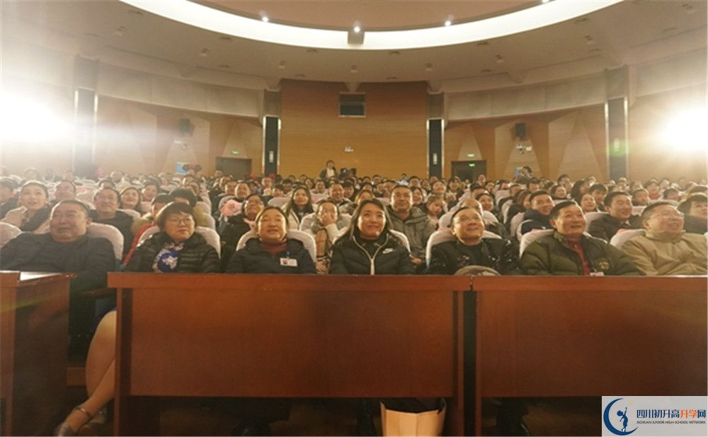 2020成都十二中高考重點(diǎn)大學(xué)升學(xué)率高不高？
