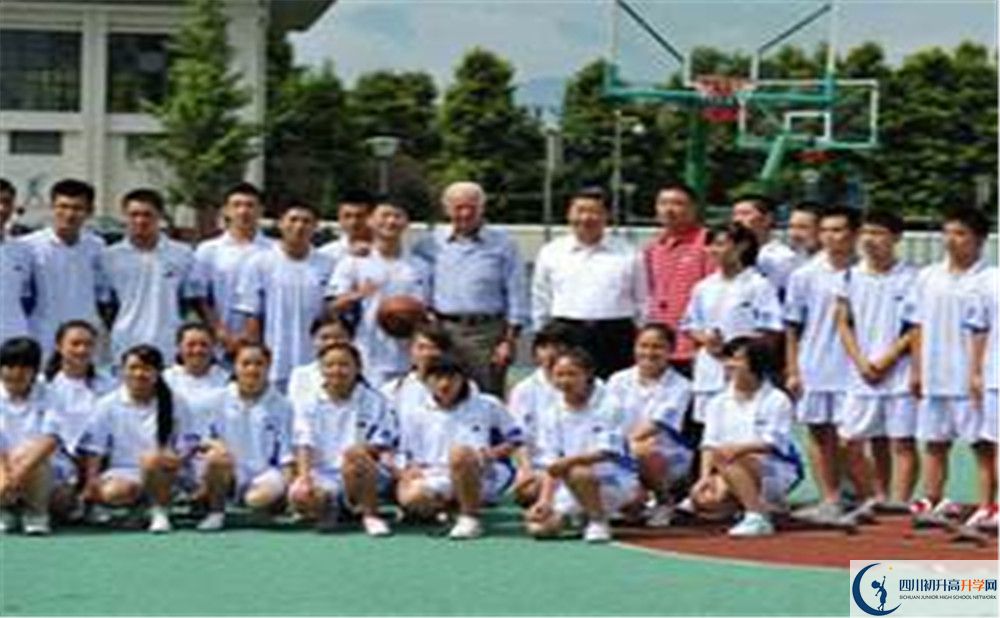 2020青城山高級中學(xué)初升高分班考試題？