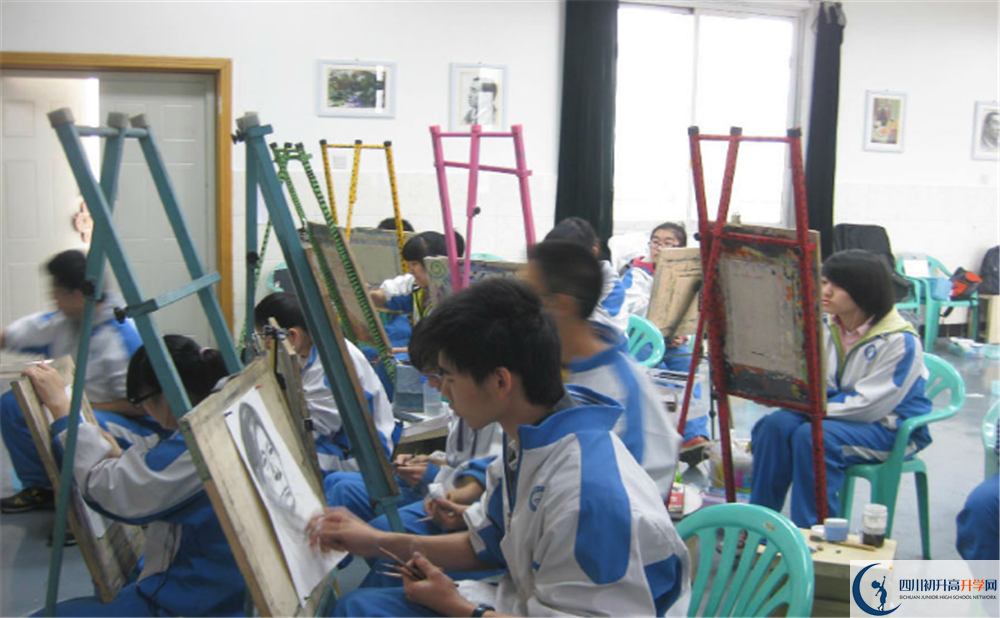 成都十一中實(shí)驗(yàn)班學(xué)費(fèi)貴嗎？