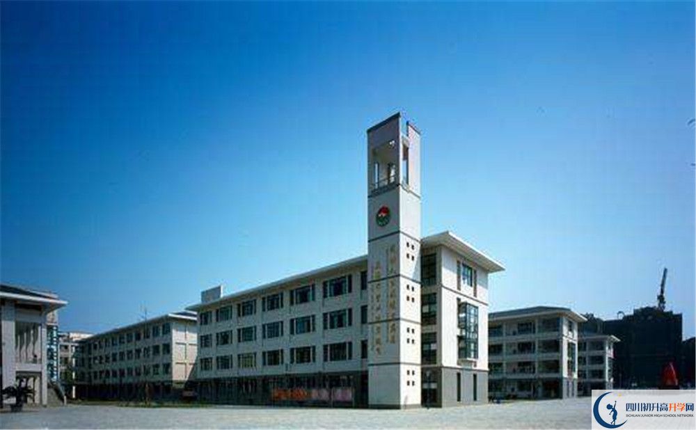 都江堰外國語實驗學(xué)校2020年中考錄取分?jǐn)?shù)線是多少？