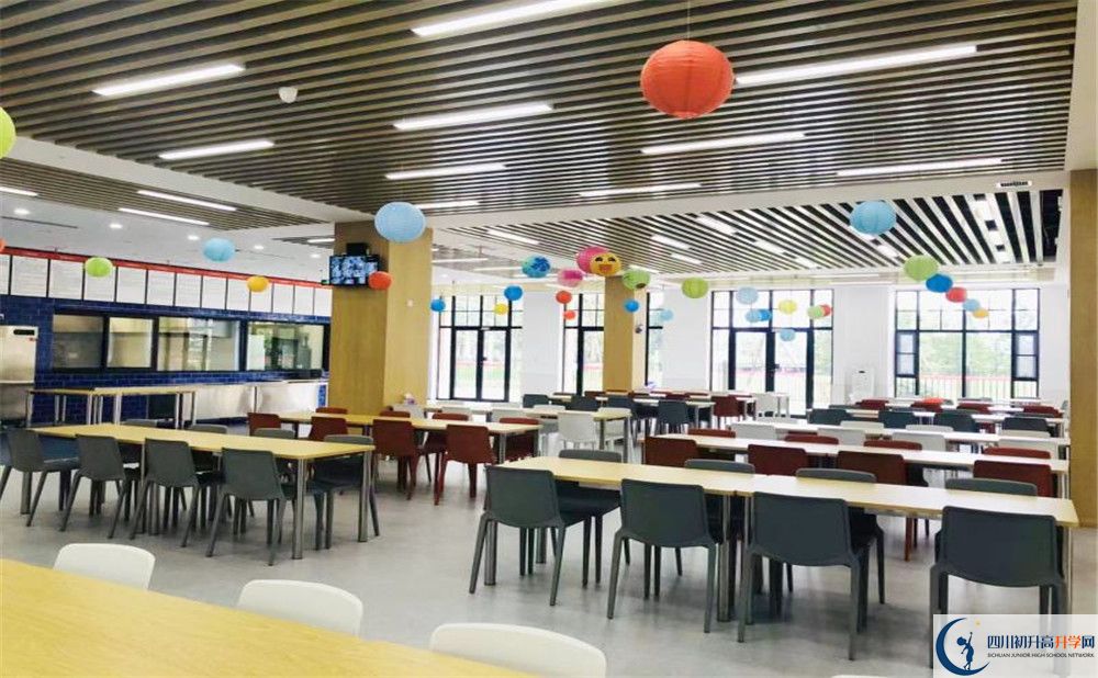 成都市新都區(qū)巴德美際學校今年的錄取條件是否有變化？