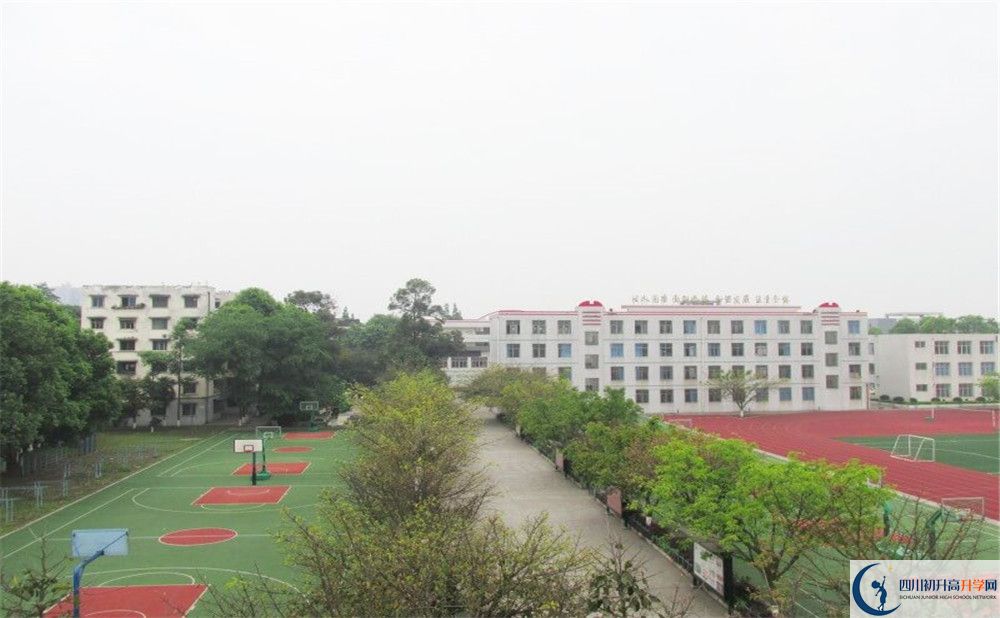 青白江中學高三診斷考試時間是多久？