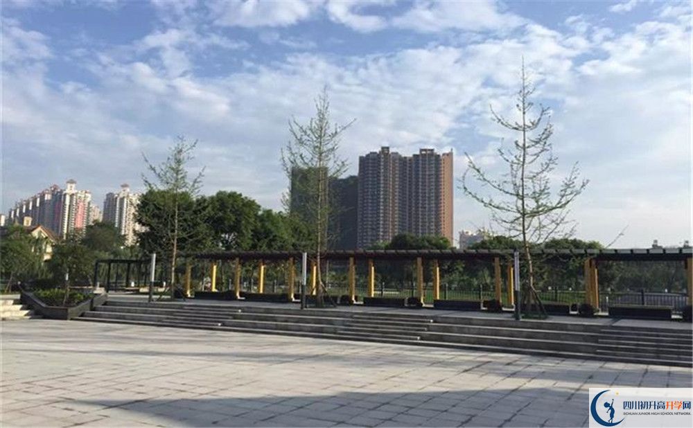 2020年三原外國(guó)語(yǔ)學(xué)校初升高考試時(shí)間是否有調(diào)整？