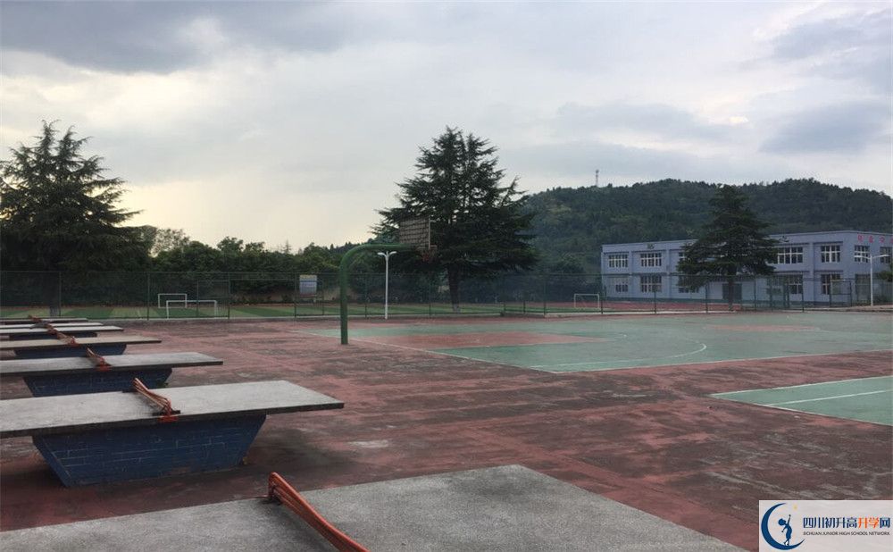 蘆溪中學(xué)今年的錄取條件是否有變化？