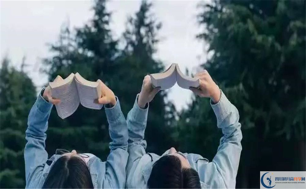 瀘州外國語學(xué)校高三診斷考試時(shí)間怎么安排？
