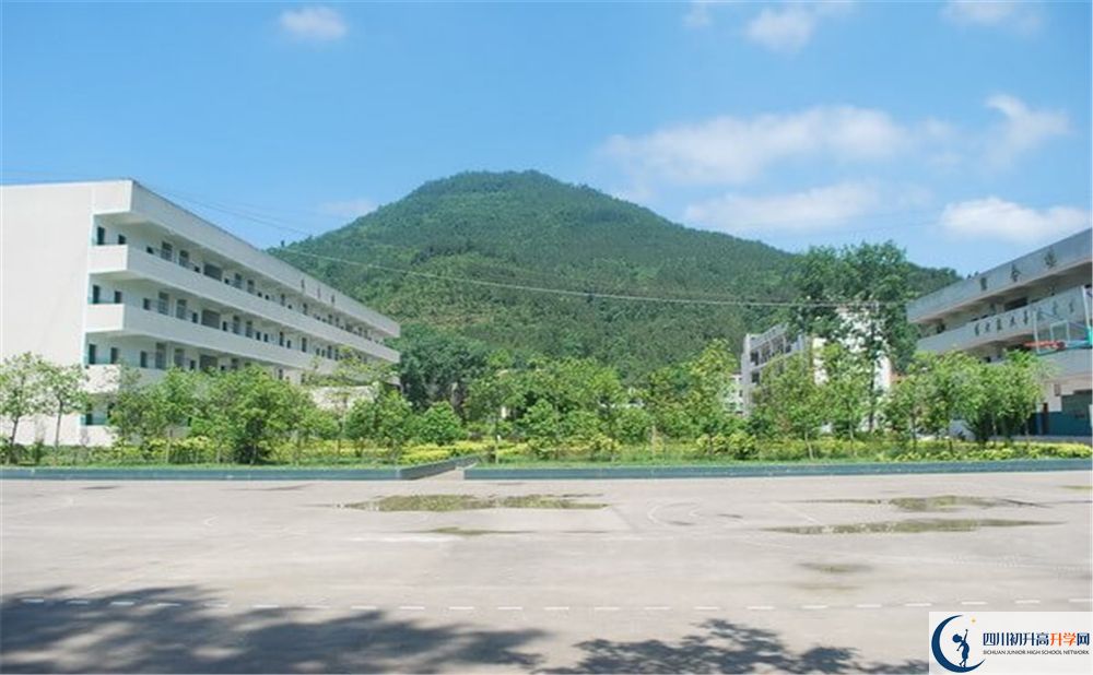 2020金山中學錄取線是否有調(diào)整？