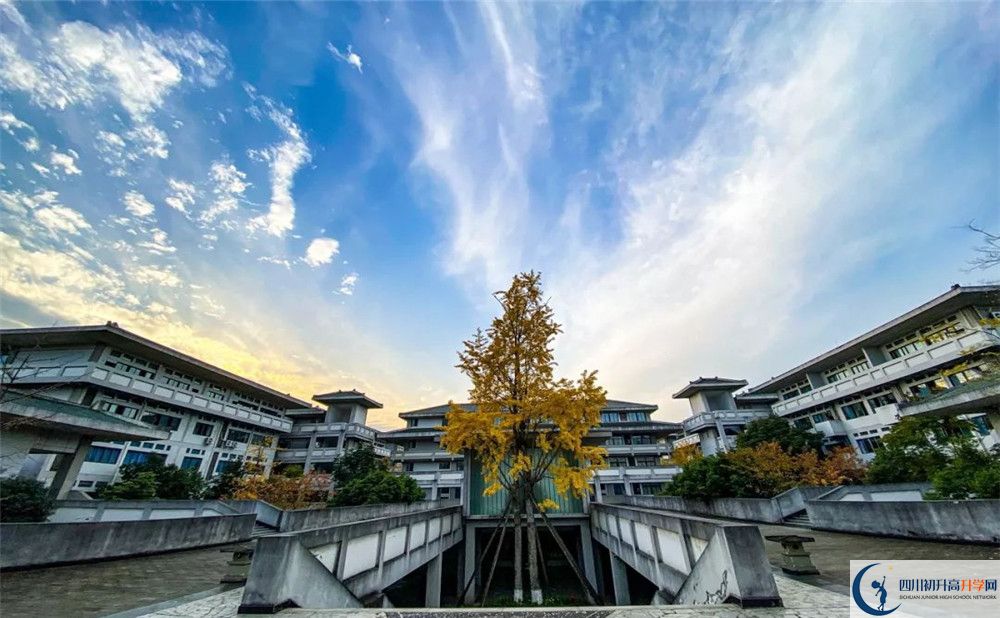 2020年西昌市第一中學(xué)初升高考試時間是否有調(diào)整？
